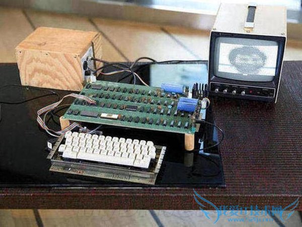 这台电脑扫雷都卡:居然值90万美刀