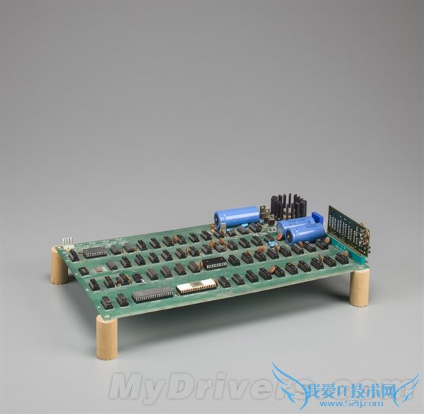 这台电脑扫雷都卡:居然值90万美刀