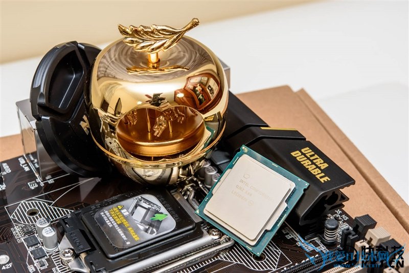 E3-1200 v5首发评测 性价比暴跌!