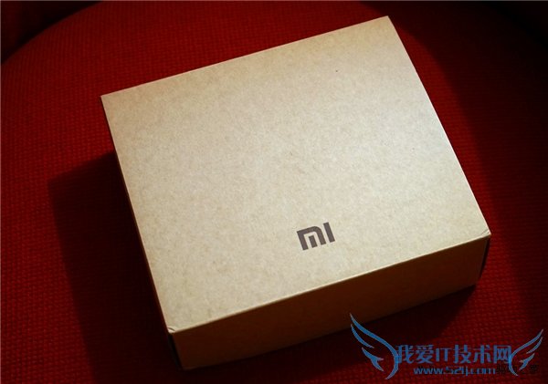 新小米路由器真机图赏:外观大变样