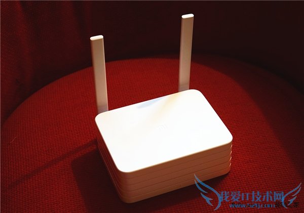 新小米路由器真机图赏:外观大变样