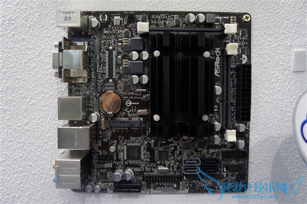 Z97、H97做成迷你小板:强大得没法看