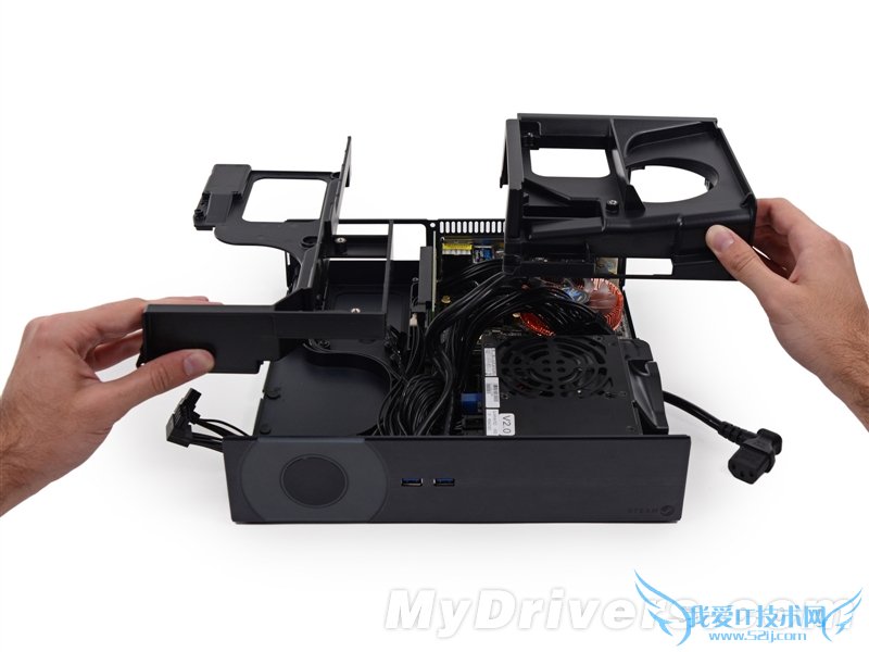 这才是PC游戏机 Valve Steam主机详尽拆解