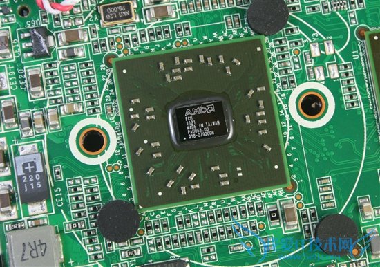 Holdס ̩ZBOX PlusʵսӰ