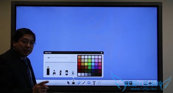 霸气Win8.1触屏PC:84英寸+4K屏幕