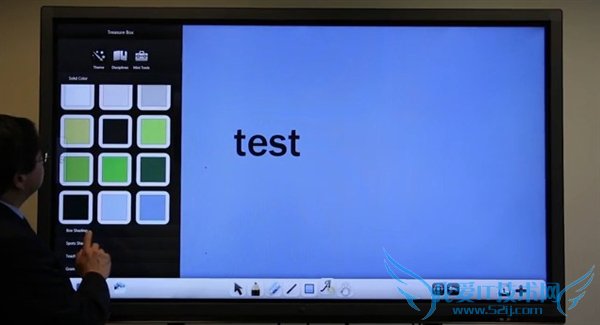 霸气Win8.1触屏PC:84英寸+4K屏幕