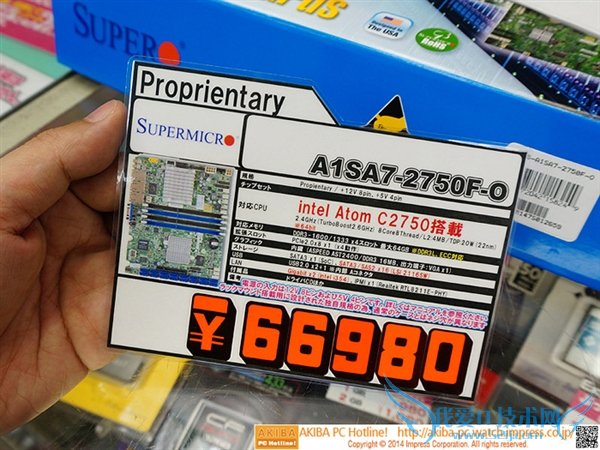 丧心病狂 这块主板竟有17个SATA接口