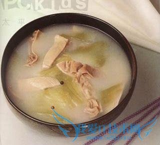 月子餐吃什么食物最佳