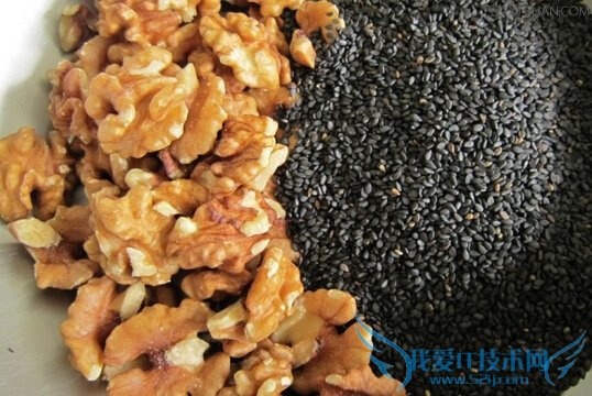 孕妇吃核桃黑芝麻的好处有哪些 52IJ母婴教育