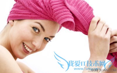 怎样使用电吹风不伤害头发 52IJ