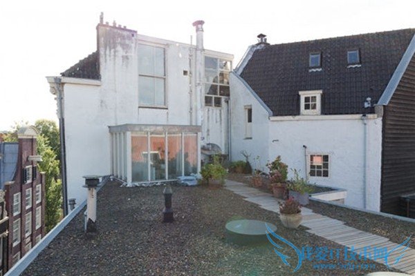 画家的百年复式公寓