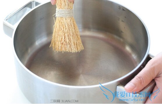 锅烧焦4种方法简单去焦方法 52IJ