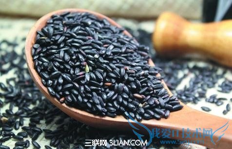 如何挑选黑米 52IJ