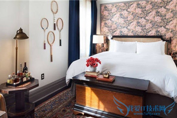 艺术画廊间诗人故居