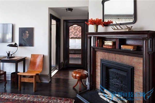 艺术画廊间诗人故居