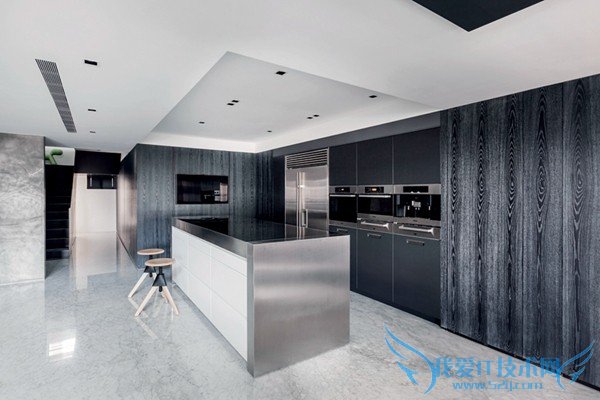 至简韵深的黑白东方