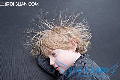 2个妙招远离静电“骚扰” 52IJ