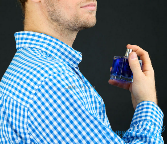 香水使用误区 52IJ