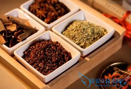 炒菜什么时候放调料最合适 52IJ