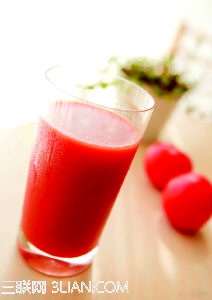 番茄汁在生活中的妙用 52IJ