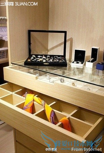 50ƽ׵ŮλóǱ                 52IJ