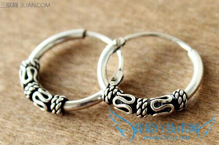 银饰品发黄怎么办 52IJ