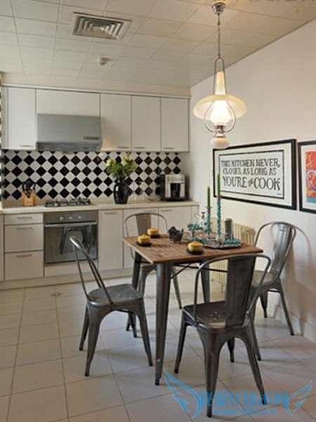 实用为先的餐厅搭配