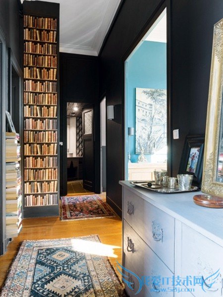 浪漫无比的湖蓝绽放