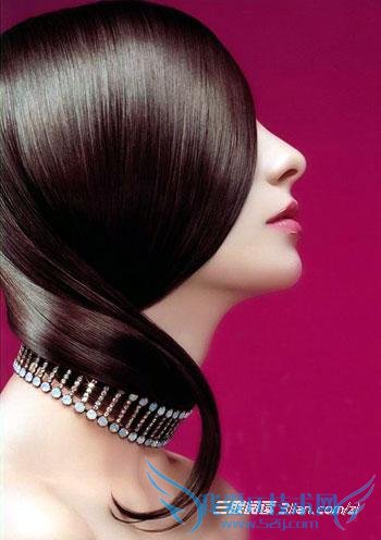 去屑妙方让你远离头屑困扰 52IJ阅读