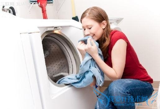 如何去除新衣服的异味 52IJ