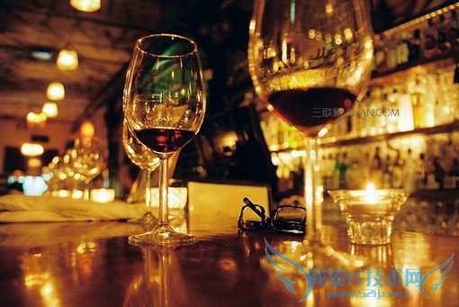 如何鉴别底料是新鲜的还是“回锅油” 52IJ