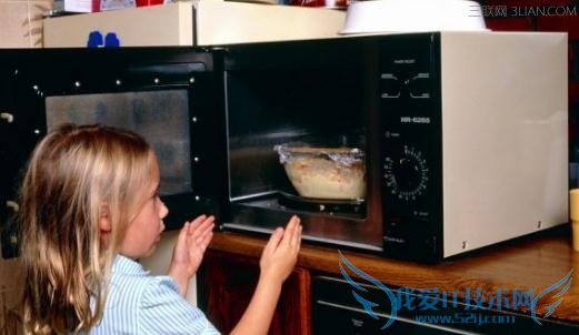 什么食物不能放进微波炉 52IJ