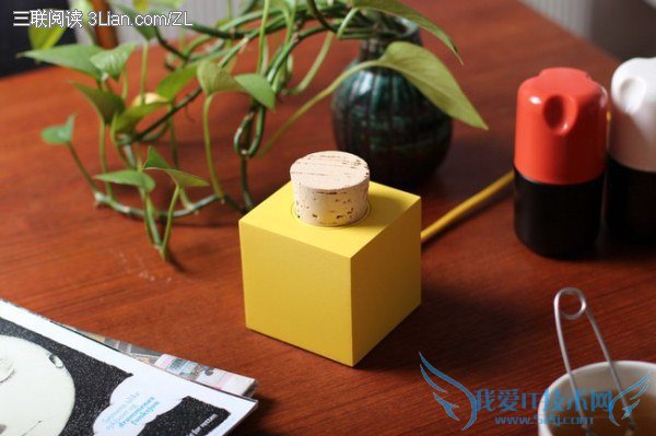 ľ                    52IJ