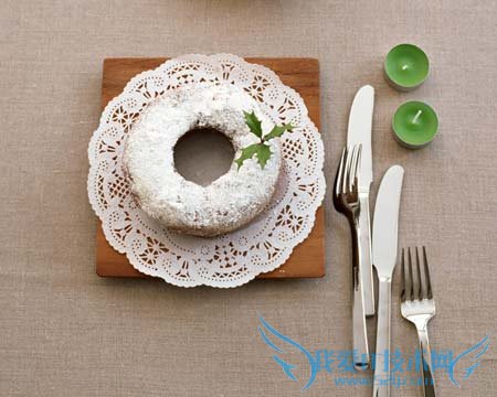 ʥע                        52IJ