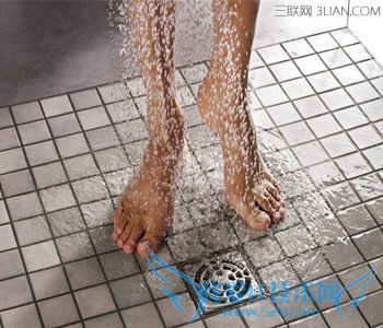 剖腹产淋浴的正确方法 52IJ母婴教育