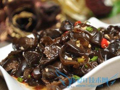 产妇缺铁性贫血吃什么能补铁 52IJ母婴教育