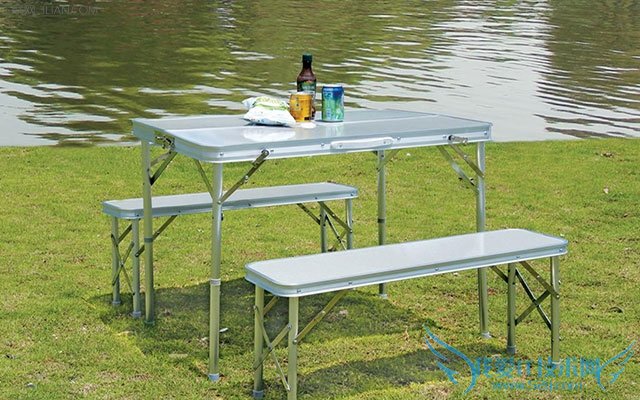 如何选购户外折叠桌 52IJ