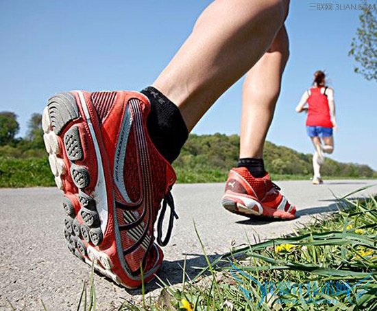 下午晚上选择跑鞋跑步最健康 52IJ