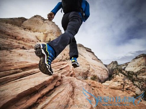 15招帮你应对鞋子后脚跟磨脚问题 52IJ