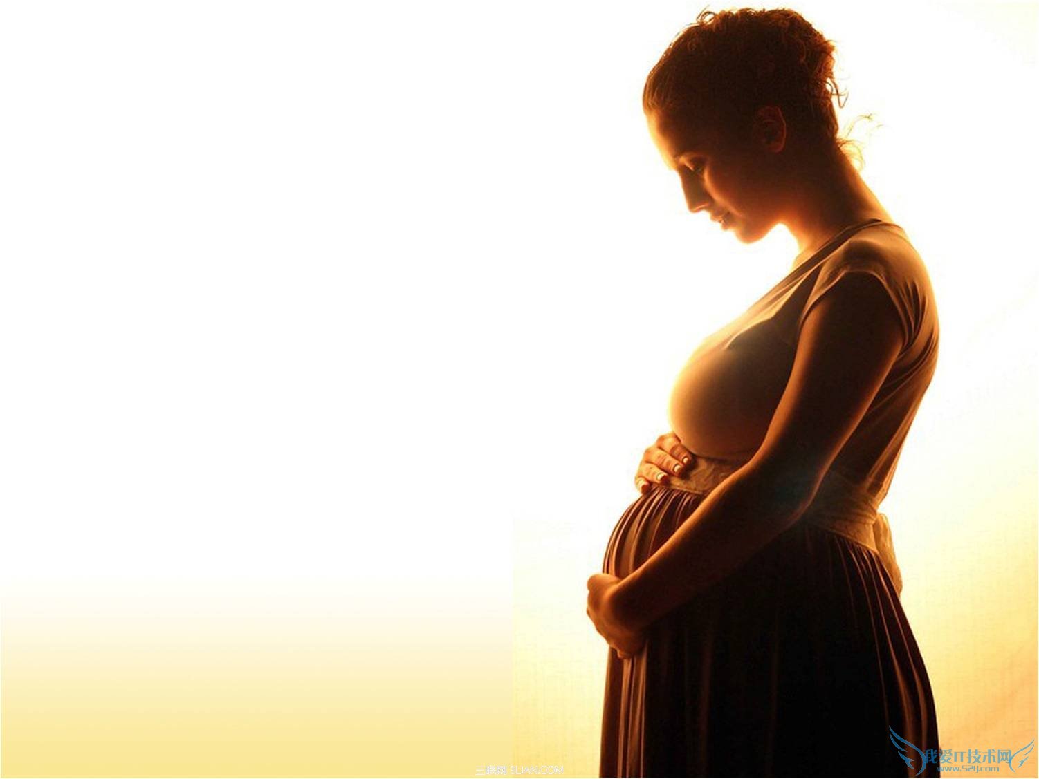 产后如何去除眼部皱纹 52IJ母婴教育