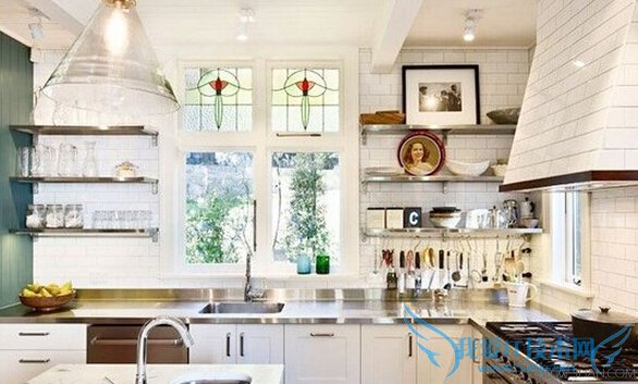 怎样轻松去除厨房墙壁上的油污 52IJ