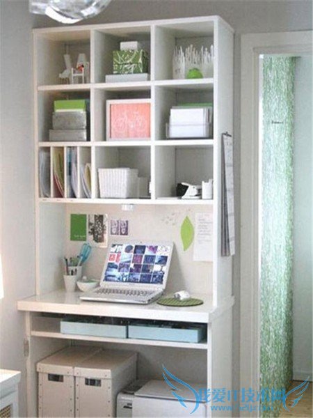 蜗居室内挤出小书房