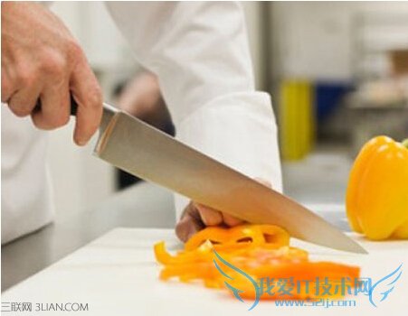 生活常见15条必知的家庭意外急救 52IJ