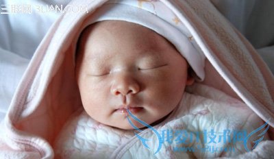 �ʸ������ÿ������ո��� 52IJĸӤ����