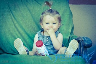 夏季如何预防宝宝食物中毒 52IJ母婴教育