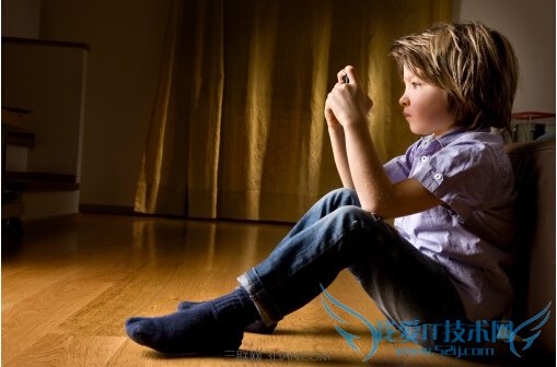 ú߳         52IJĸӤ