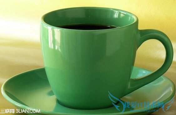 宝宝几个月开始学习用学饮杯? 52IJ母婴教育