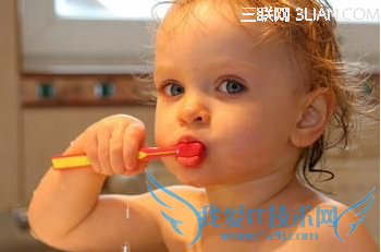 影响宝宝牙齿的不良习惯有哪些?52IJ母婴教育