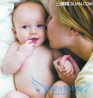 母乳喂养给宝宝最好的免疫力 三联