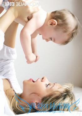 �ٽ������˶���������Ϸ                    52IJĸӤ����